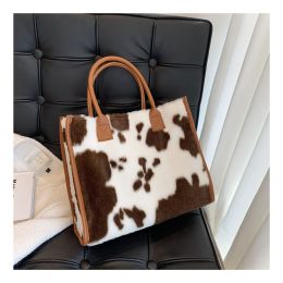 Korean Style Large-capacity Handbag Fashion Western Plush (Option: Milk Pattern Brown)